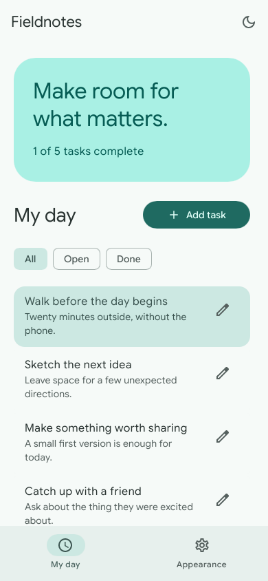Fieldnotes in a narrow light window, with wrapped task notes and bottom navigation.